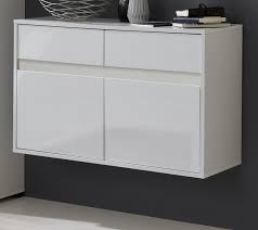 Ob im schlafzimmer, im flur oder wohnzimmer, unsere türschränke schaffen überall den gewünschten stauraum! Flur Kommode Hangend