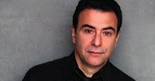 Escaneá el código y descubrí toda la programación