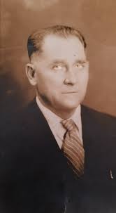 My Grandparents are from Crossville. My grandfather Canza Burgess married  my grandmother Anna Walker Burgess and they raised 14 children. I was  wondering if anyone may have known the family.