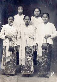 Seperti apakah pakaian adat melayu? Tradisional Pakaian Wanita Melayu Zaman Dahulu Pakaian Nusantara