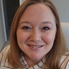 Anyone know a Microsoft 365 Business Standard guru that could offer a crash  course in person or via shared screen. We are long time Google users and  having a hard time setting