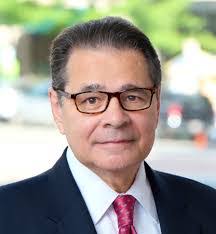 Daniel Carlyle's Instagram, Twitter & Facebook