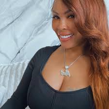 Caprice Williamson's Instagram, Twitter & Facebook