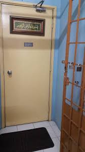 Guest house is located in 8 km from the centre. Suria Apartment Damansara Damai Ejen Hartanah Tanah Untuk Dijual Rumah Untuk Dijual Jual Rumah Jual Tanah Ejen Tanah Di Cheras Ampang Kajang Bangi Semenyih Hulu Langat Petaling Jaya Usj