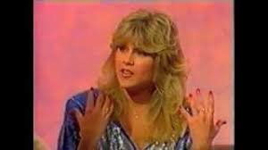 La joven británica cautivó con su belleza, su físico escultural y sus poses sensuales y no tardó en convertirse en una de las. Samantha Fox Wiki Jung Fotos Abstammung Lesbisch Oder Hetero Entertainmentwise