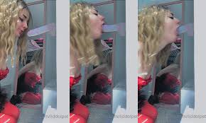 Liddolpet Deep Throat To A Dildo | PimpBunny