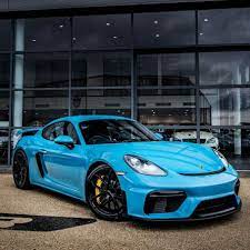 Passion For Porsche No Instagram Awesome Miami Blue 718 Cayman Gt4 Porsche 718 Cayman Gt4 Flat6 420hp Porschepower Porschedai Porsche Instagram Miami