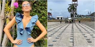 May 25, 2021 · miguel jaramillo arango, esposo de alejandra azcárate, se presentó como víctima tras hallazgo de coca en su avioneta alfonso rico torres. Alejandra Azcarate Esposo Cae Avioneta Con 446 Kilos Cocaina Canal 1