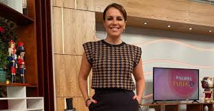 A apresentadora esteve à conversa com o condenado pela morte de alcindo monteiro no programa 'a nossa tarde'. Tania Ribas De Oliveira Esta Infetada Com Covid 19 E Rtp Cancela Programa De Natal