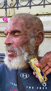 Transformación emocional: Un reconfortante cambio de imagen después de 15  años