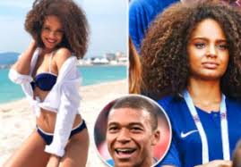 Kylian mbppe is a born footballer and a great fan of footballers since his young age. Kylian Mbappe Girlfriend Alicia Aylies