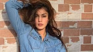 Rhea was removed from the promotional materials of the. Sushant Singh Rajpit Case Claustrophobia Trends On Twitter Even As Rhea Chakraborty Is Trolled Entertainment News India Tv