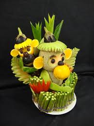 Pin By Jane Dong On Fruit Carving Food Sculpture Fruit Creations Fruit And Vegetable Carving