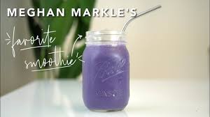 If you're new to low sugar smoothies you can always add half a banana or apple to help bridge the gap until your taste buds adjust to the lower sugar quantity.; 7 Low Sugar Smoothie Recipes To Start Sipping Well Good