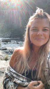 Once again I say this is not a dating site no one is interested if you are  looking for a lover etc harrass the members with unwanted comments about  your hunt for