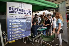 Altrimenti si sarebbero trovati isolati e insieme spaccati. Qho50jm74mxlvm