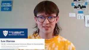 Lee Harms, 2022 Department of Environmental Sciences Outstanding Graduating  Student, UToledo!