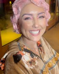 Day one was successful 👏🏽 , Hair: @aigabeauty , Makeup: @beautybybert ,  Wardrobe Stylist: @cocoamato , Entertainment: @elanartists , •, •, •, #bts  #btsedits #productionlife #productionmakeupartist ...