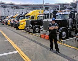 Salary information for nascar drivers is difficult to obtain because much of it isn't public. Nascar Roadies Truck Drivers Keep The Sport Moving Freightwaves