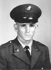 MEDICAL SUPPORT OF THE MOBILE RIVERINE FORCE