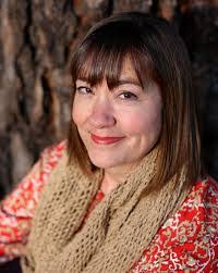 Book Review and Interview with Author Lynn Cullen