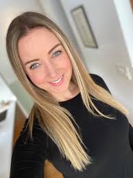 Megan Greer's Instagram, Twitter & Facebook