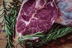 In particolare gli alimenti ricchi di nitrati sono le verdure a foglia verde e le carni trasformate ( vengono aggiunti come ovviamente le abitudini alimentari contano e un consumo prolungato ed eccessivo di alimenti ricchi di additivi tra cui anche i nitrati, è sconsigliato dalle prove scientifiche che oggi abbiamo. Alimenti Ricchi Di Carnitina Quali Sono Ecco Quali Sono I Migliori Cucinare Facile