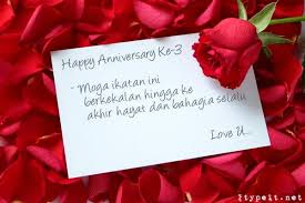 Buat kamu dan pasangan yang akan merayakan ulang tahun pernikahan, berikut ini kumpulan ucapan anniversary pernikahan islami untuk diberikan kepada pasangan: Selamat Ulang Tahun Perkahwinan