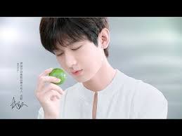 Arden Cheng's Instagram, Twitter & Facebook