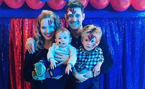 We did not find results for: Ein 3 Kind Fur Michael Buble Und Luisana Lopilato Woman At