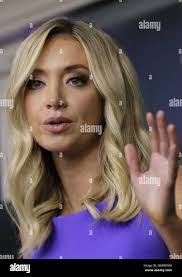 Kayleigh Pearson's Instagram, Twitter & Facebook