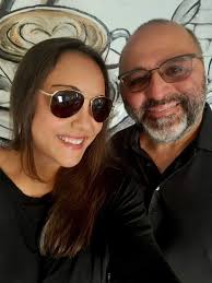 What an adorable & affordable local Coffee House!☕️The other morning my  husband and I stopped in at Matty-O's and loved it! They have such a wide  selection of muffins, breakfast sandwiches, cookies,🍪