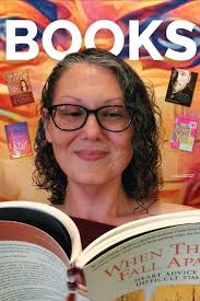 Holly Ruiz (HollyRuizSheWhoSeesBeyondStars)