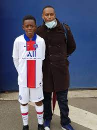 Nsoki (groin) was on the bench for thursday's uel match. Noah Nsoki Ancien Ums Pontault Combault Football Club Facebook