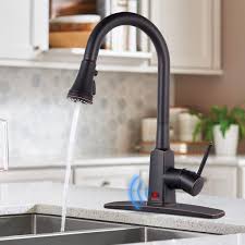 This means you can wash your hands easily and safely without having to turn the water on manually. The 8 Best Touchless Kitchen Faucets For 2021 According To Reviews Better Homes Gardens