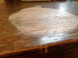 Mit frischer farbe können sie selbst unansehnlich gewordene möbelstücke so aufarbeiten, dass sie wie neu aussehen. Holztisch Abschleifen Und Lackieren Caseconrad Com