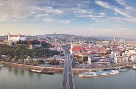 Le Danube A Velo Entre Vienne Bratislave Et Budapest