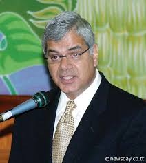 Port of Spain malls closed, merchants sell outside