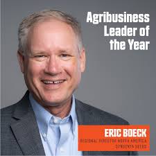 Mike Janssen (@Jpint8)