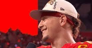 Doran Dennis's Instagram, Twitter & Facebook