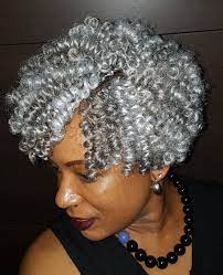 Pin By Chabyne Des Neiges On Cheveux Coiffures Short Natural Hair Styles Natural Hair Styles Natural Gray Hair