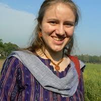 Chelsea Mcgill's Instagram, Twitter & Facebook