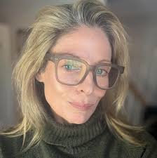 My sister Sue is a BADASS and a 2025 Hingham High School Athletic Hall of  Fame Inductee!💪🏼 #itsabouttime ‼️ #hhsfieldhockey🏑 #hhsbasketball🏀  #hhssoftball 🥎 #crossfitqueen👑