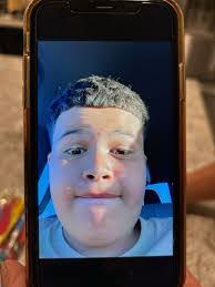 Dillon Hutchins's Instagram, Twitter & Facebook