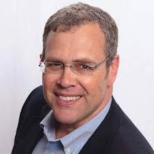 Mitchell Nollman es el nuevo Vicepresidente de ventas mundiales de C.F  Martin & Co. Inc.