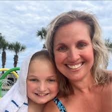 Any experienced violin teacher to recommend in Abingdon or neighbourhood,  please? Thanks.