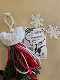 This sure did brighten my day 🎄❤️ Found this in Mendon MA at Lowell's  Restaurant.