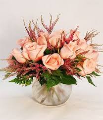 Celebrate mothers day with these value packages featuring fresh cut flowers and gourmet treats. 28 Gifts For Everyone Ideas Gift Suggestions Beach Flowers Flower Delivery