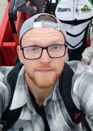 Hi I'm Dan. Im 43 and from Wigan in the UK! 👋