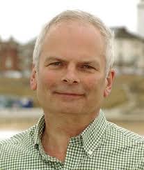 Roger Munn's Instagram, Twitter & Facebook